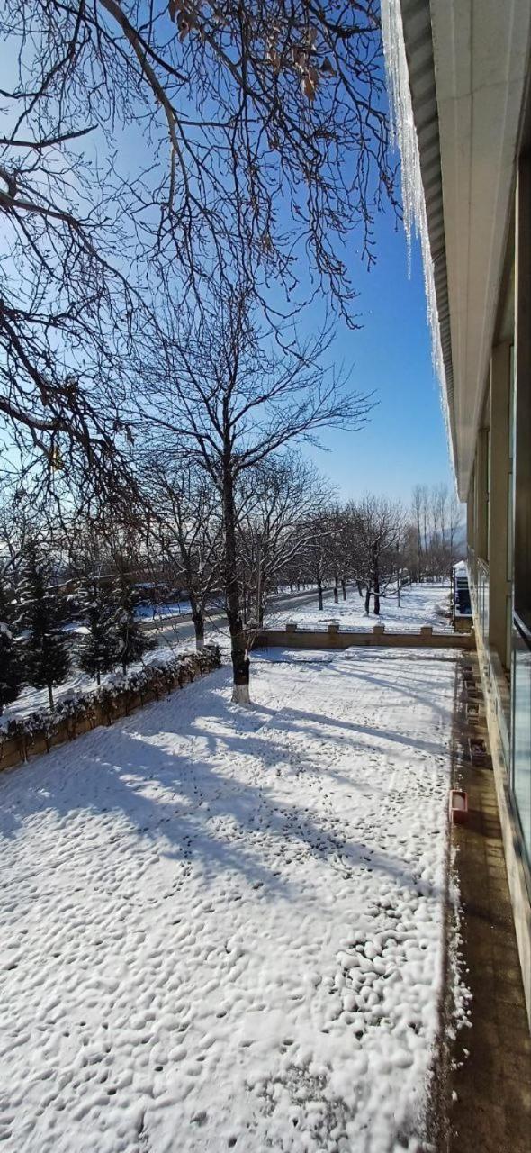 Gabala Bliss Inn Hotel And Restaurant Exterior foto